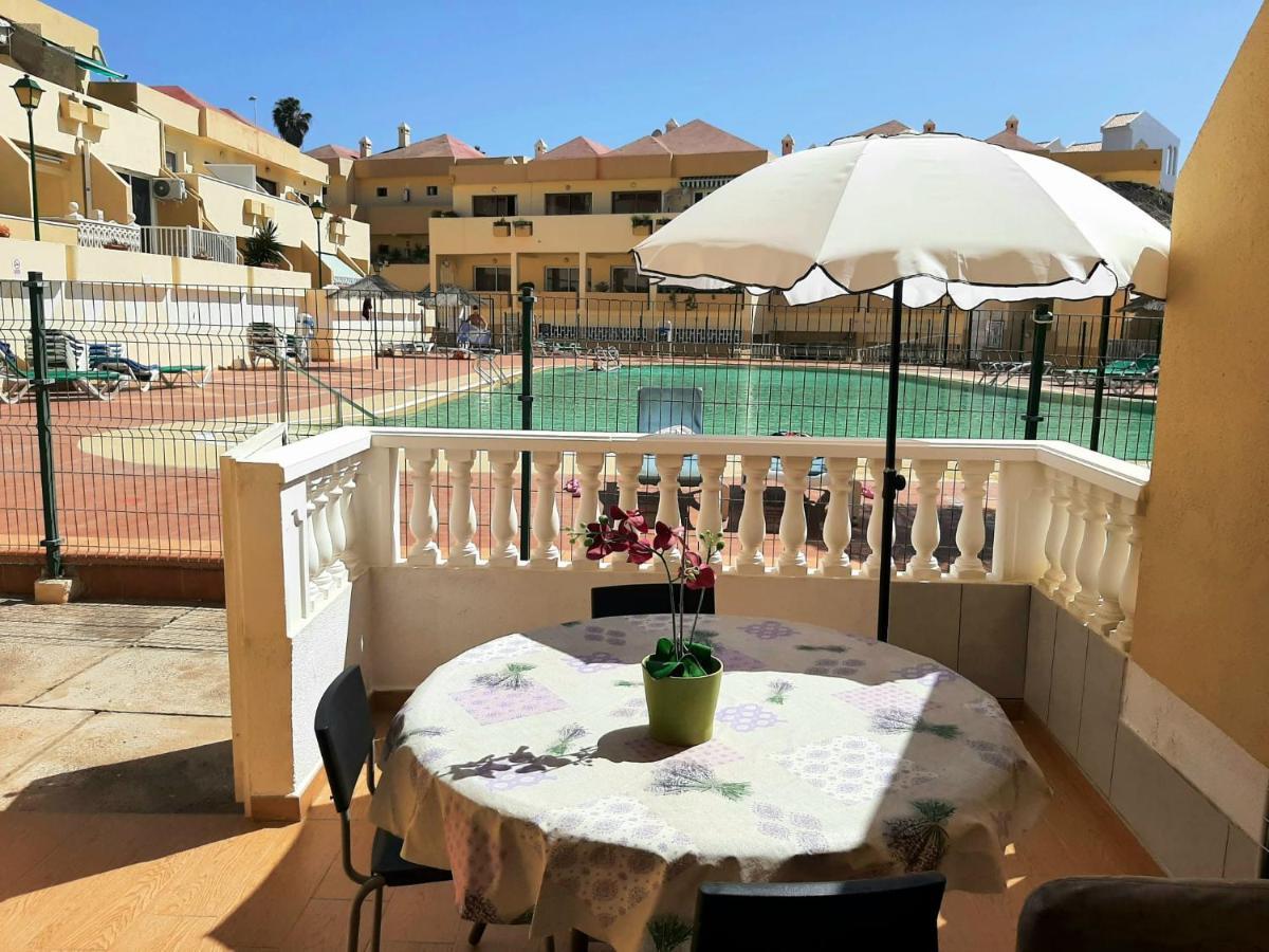 Comfortable Apartment Next To The Pools Costa Adeje  Exterior photo