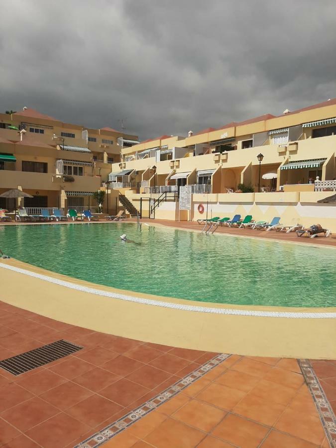 Comfortable Apartment Next To The Pools Costa Adeje  Exterior photo